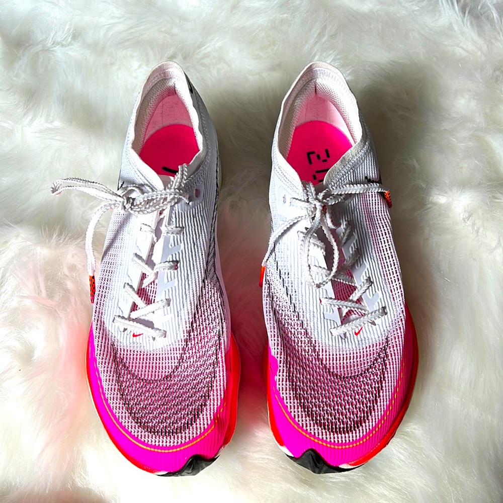 Nike ZoomX Vaporfly NEXT% 2